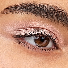 Рідкі тіні для повік - Essence Luminous Eye Tint Liquid Eyeshadow — фото N4