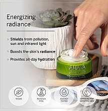 Мінеральний денний крем для обличчя - Ahava Mineral Radiance Energizing Day Cream SPF 15 — фото N6