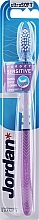 Духи, Парфюмерия, косметика Зубная щетка для чувствительных зубов и десен, ультрамягкая, прозрачно-фиолетовая с зигзагом - Jordan Target Sensitive