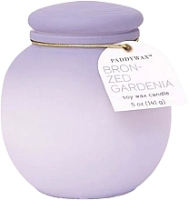 Парфумерія, косметика Ароматична свічка "Бронзова гарденія" - Paddywax Orb Ombre Glass Candle Purple & Lavender Bronzed Gardenia