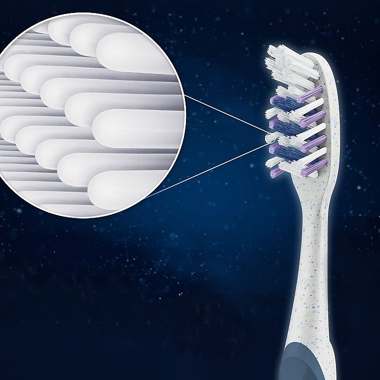 Зубна щітка середньої жорсткості "Екстрачищення" - Oral-B 3D White Pro-Expert — фото N6