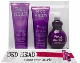 Духи, Парфюмерия, косметика Набор - Tigi Bed Head Foxy Curls Foxy Flirt Gift Set (shm/250ml + cond/200ml + cr/200ml)