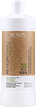 Кремоподібний окислювач 10,5% - Revlon Professional Revlonissimo Color Sublime Vegano Cream Oil Developer 35Vol — фото N1