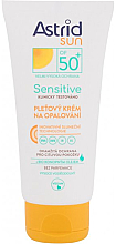 Духи, Парфюмерия, косметика Солнцезащитный увлажняющий крем для лица - Astrid Sun Sensitive Face Cream