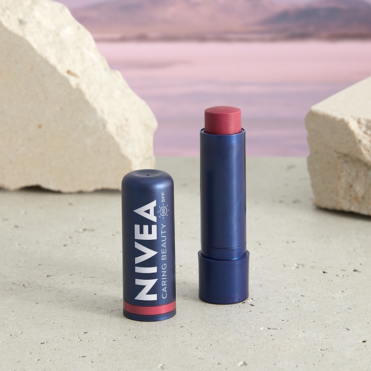 Помада для губ і щік - Nivea Caring Beauty Lip & Chick SPF30 — фото N12