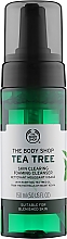 Парфумерія, косметика Пінка для вмивання "Чайне дерево" - The Body Shop Tea Tree Skin Clearing Foaming Cleanser