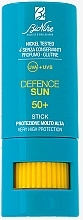 Сонцезахисний стік для обличчя й тіла SPF50+ - BioNike Defence Sun Stick SPF50+ — фото N2